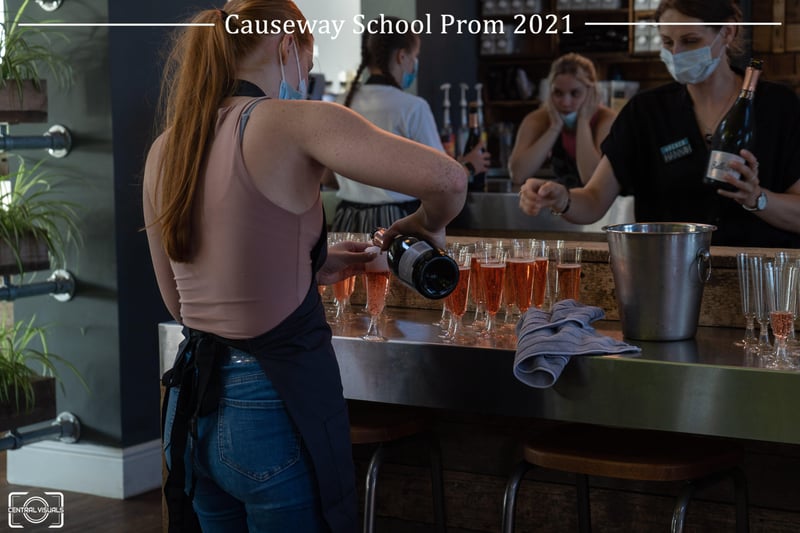 Causeway School Prom 2021. SUS-210723-131101001