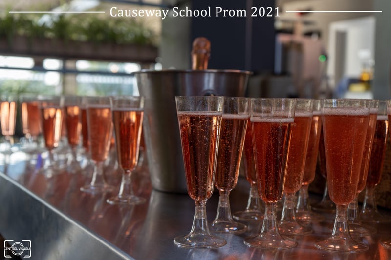Causeway School Prom 2021. SUS-210723-131643001