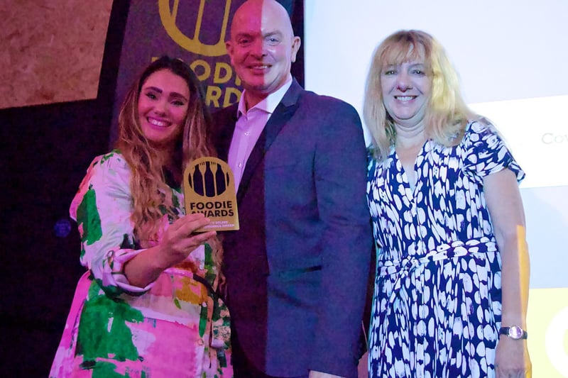 Sara Young and Sasha Burke of Hooray's Gelato Kitchen (winners of the Covid Resilience award) with Paul Jones.