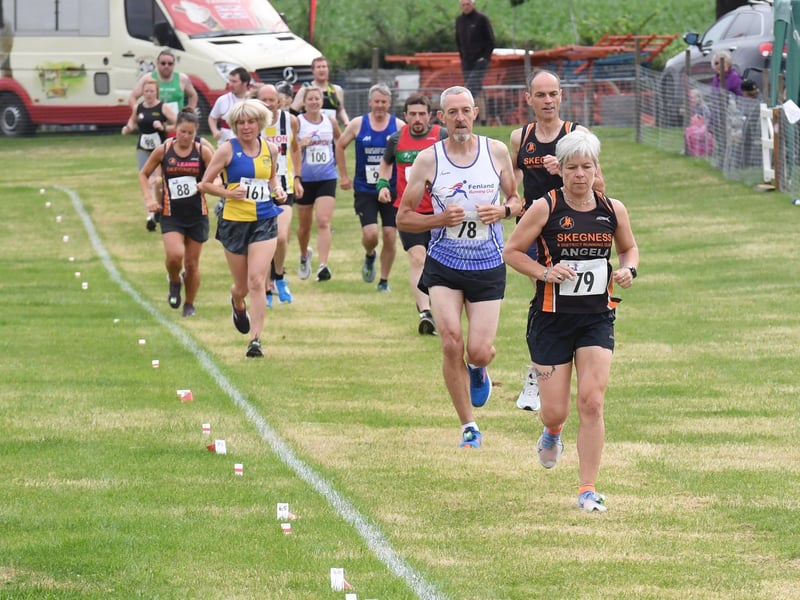 10 miles road race. EMN-210726-122428001