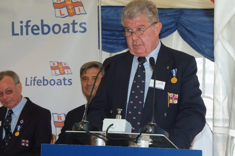 RNLI Eastbourne naming ceremony for new Lifeboat RNLB Diamond Jubilee by The Earl and Countess of Wessex. June 5th 2012 E27211N
Paul Metcalfe Eastbourne Operations manager accepts the new boat. ENGSUS00120120607171822