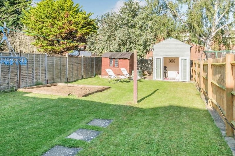 The two bedroom home has an amazing garden, a garage and a large driveway.
As it is the end of terrace house and there is room to the side of the property, there is an opportunity to invest and extend.
On the market for: 230,000 with Connells.