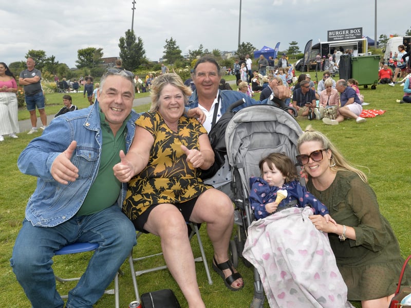 Thumbs up! (Photo by Jon Rigby)