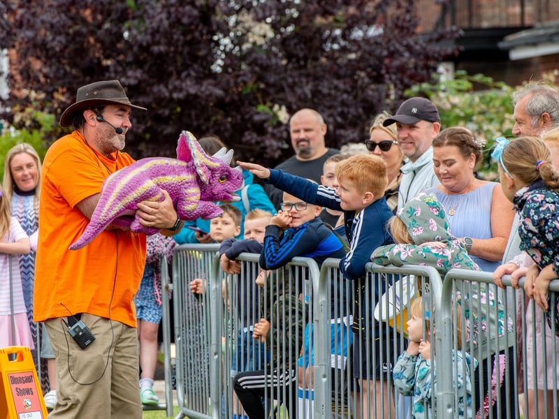 Roarsome fun at Rasen races. Photo by John Aron Photography EMN-210208-115354001