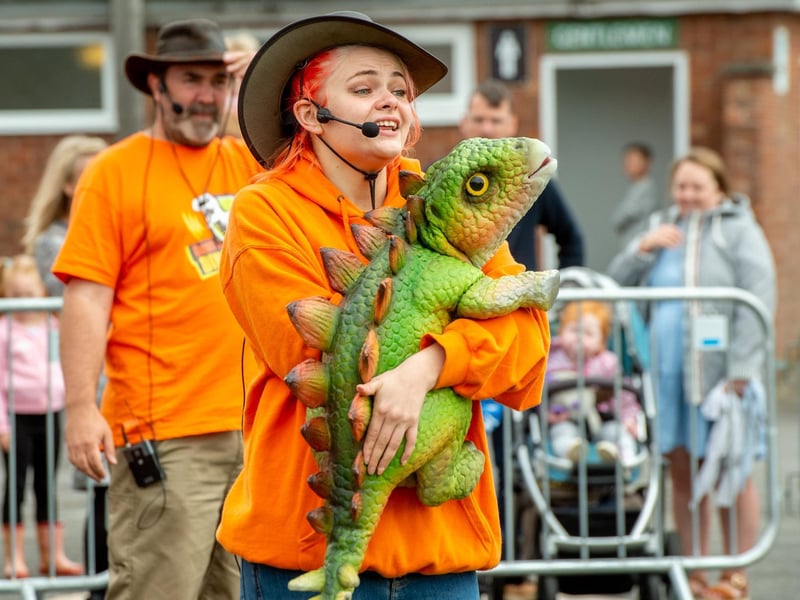 Roarsome fun at Rasen races. Photo by John Aron Photography EMN-210208-115114001