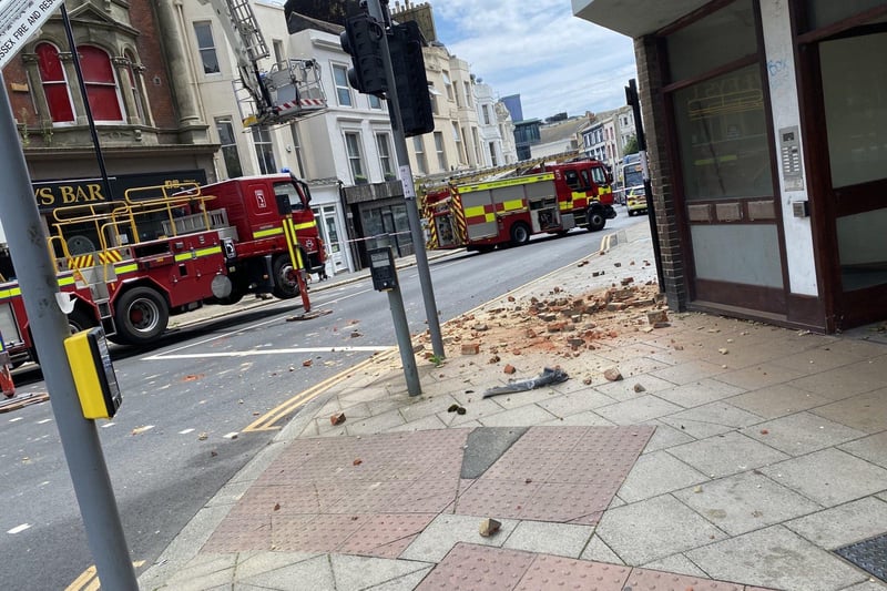 Havelock Road has been closed after bricks fell off a building and onto the pavement. Picture: John Bownas SUS-210308-135458001