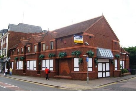The Nags Head was situated in Midland Road and had horses head image in the brickwork. This pub has now been converted into several shop units