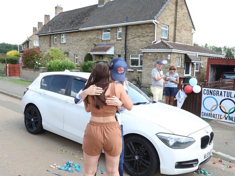 Charlotte and Angelika hug