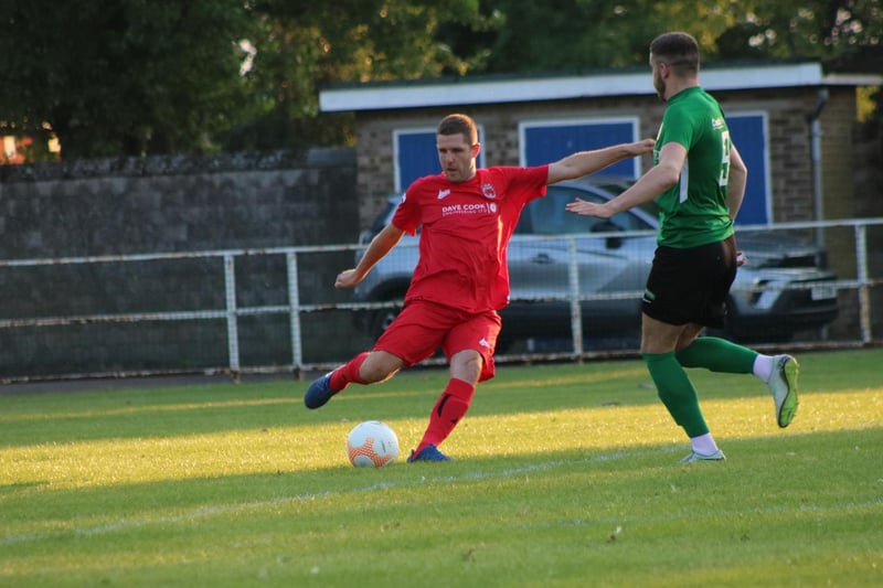Pinchbeck United 1 Sleaford Town 1. Phot: Oliver Atkin