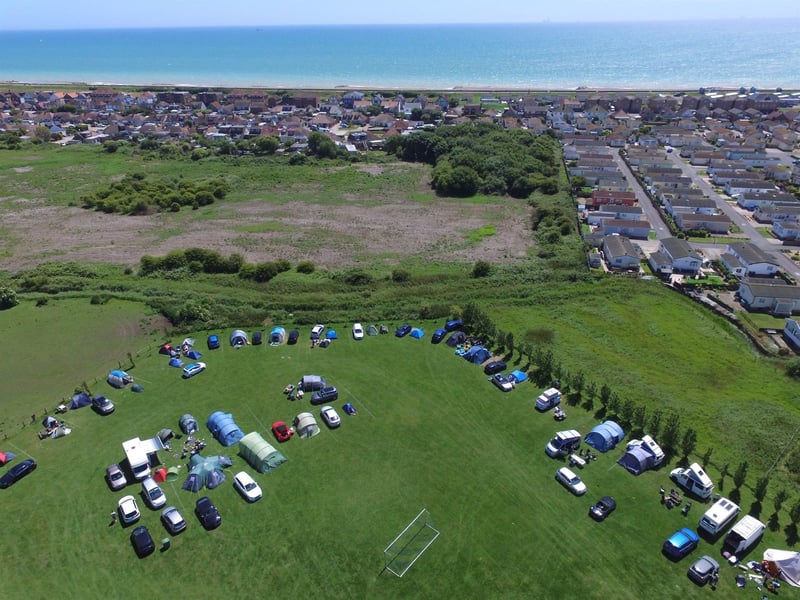 The Barn Caravan Park at Lancing, West Sussex is well placed for the beach