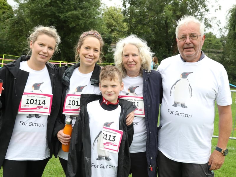 Walking for Simon Cooper - The Lucases and the Donoghues from Dingley