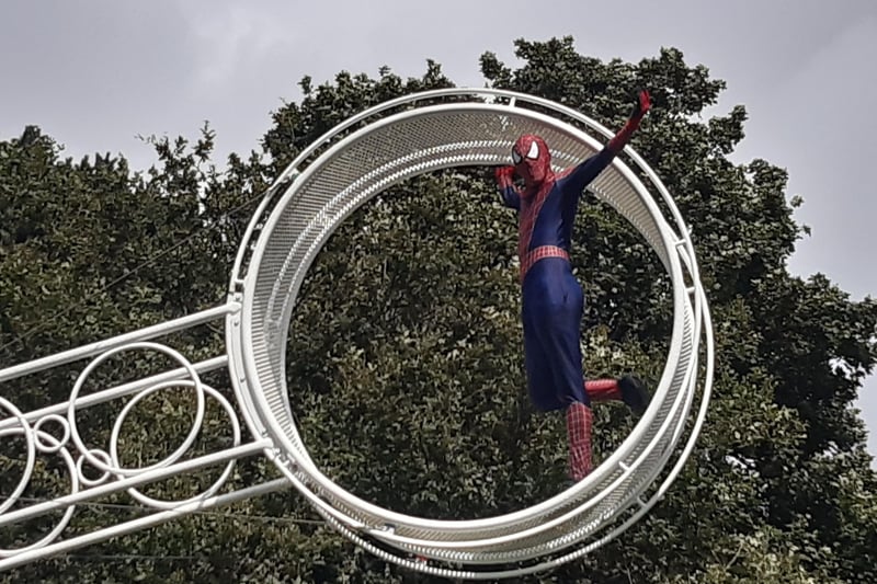 Spiderman on the vander space wheel
