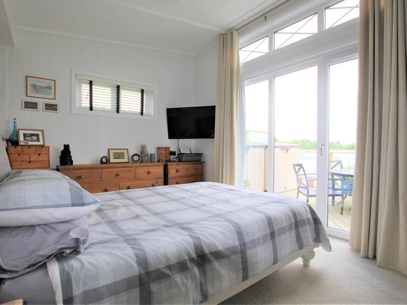The lodge at Langtoft Lakes