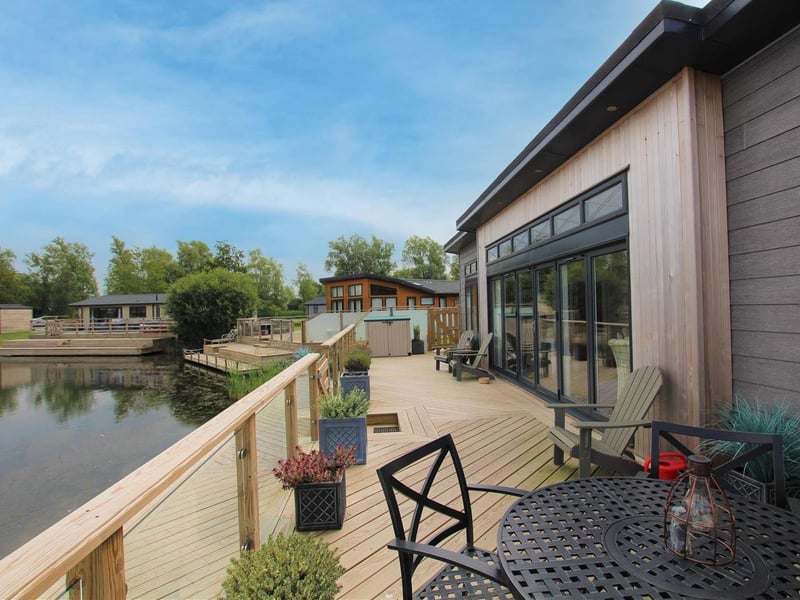 The lodge at Langtoft Lakes