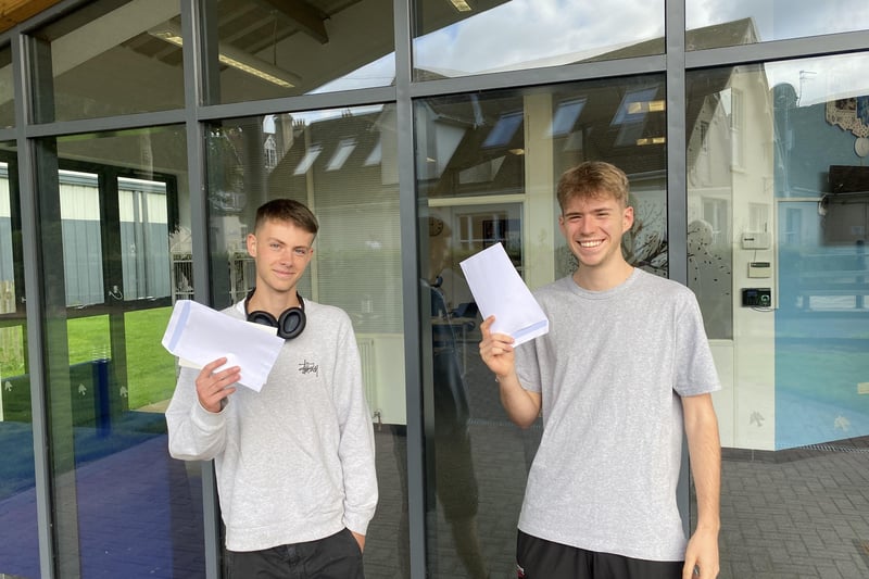 Students at Claremont celebrate their A-Level and BTEC results SUS-211008-113550001