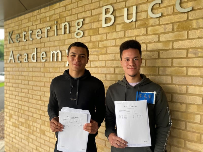 Esele Okondo and Frankjel Hernandez