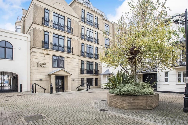 A two bedroom flat at Russell Square in Brighton is priced at £375,000
