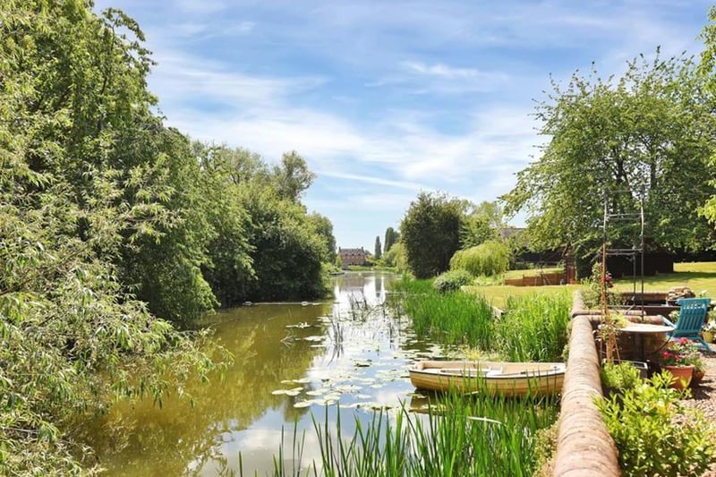 A Northamptonshire five-bedroom home home complete with more than an acre of land, a mooring and a fishing rights is on the market. 
(Listed by Sharman Quinney and marketed by Rightmove).