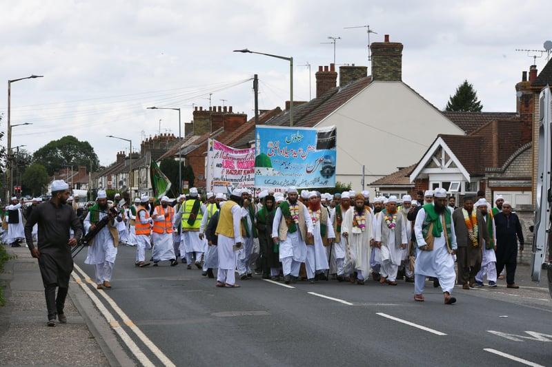 The procession to celebrate the birth and life  of  Prophet Mohammad from Alderman's Drive to Faizan e Madina mosque at Gladstone Street. Pictures: David Lowndes