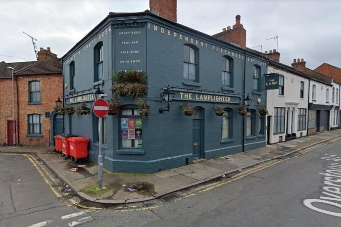 The Lamplighter, in Overstone Road, has a 4.6 out of five star rating from 723 Google reviews