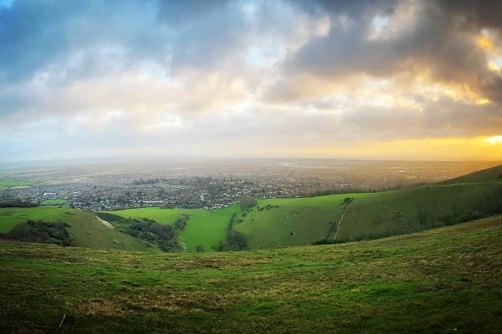 Andy Harlow posted this image to our Eastbourne Herald page with the message: 'View over Eastbourne from Butts Brow'