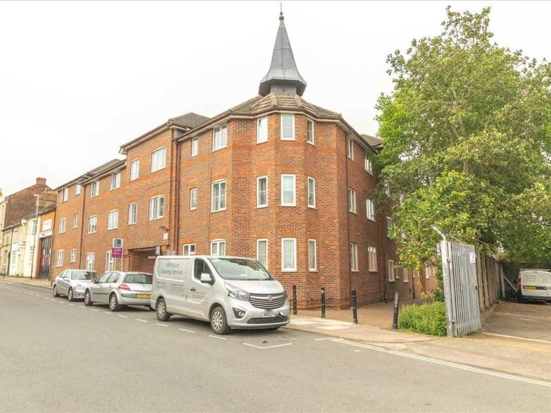 This second floor flat has a separate kitchen and living room as well as spacious double bedroom and an allocated car parking space.
On the market for 102,900.
Listed by: Carter Williams