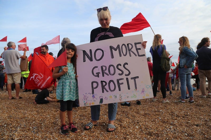 Protest against Southern Water on St Leonards seafront on August 20 following last month's sewage leak in Bulverhythe. Picture by Hastings and St Leonards Clean Water Action SUS-210821-121104001