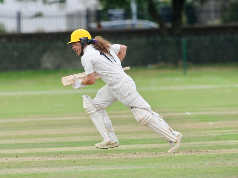 Action from Findon's one-wicket win at Worthing / Pictures: Stephen Goodger