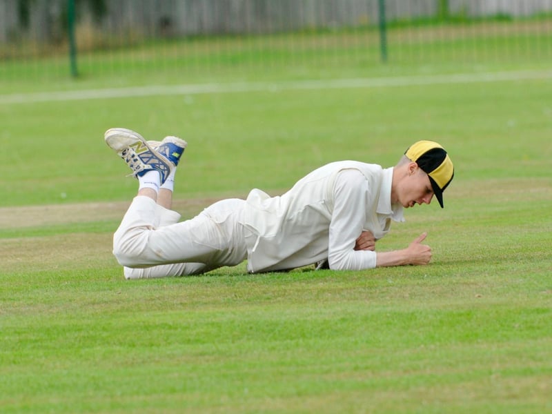 Action from Findon's one-wicket win at Worthing / Pictures: Stephen Goodger