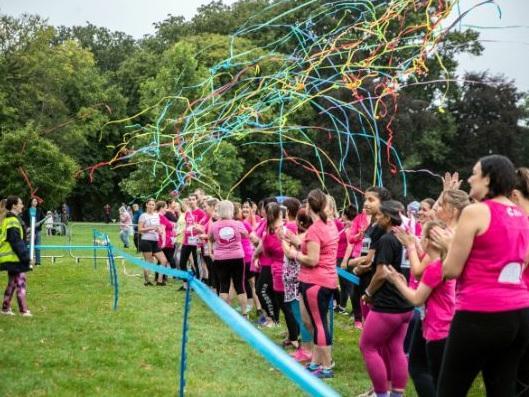Hundreds ran, jogged and walked around Abington Park on Saturday (August 21) to raise money for Cancer Research UK. Photo: Kirsty Edmonds.