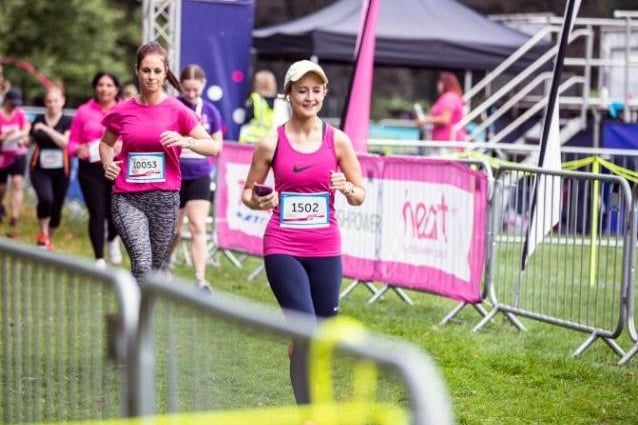 Hundreds ran, jogged and walked around Abington Park on Saturday (August 21) to raise money for Cancer Research UK. Photo: Kirsty Edmonds.