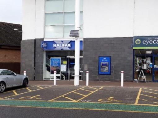 The former bank branch in Kingsthorpe Centre, Harborough Road, is on the market to rent for £2,917 pcm.