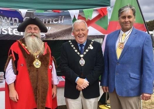 Paul Plim the Bexhill Mayor, with Brian Drayson the chairman of RDC, and Simon Corello at The Bexhill-On-Sea Festival SUS-210825-122459001