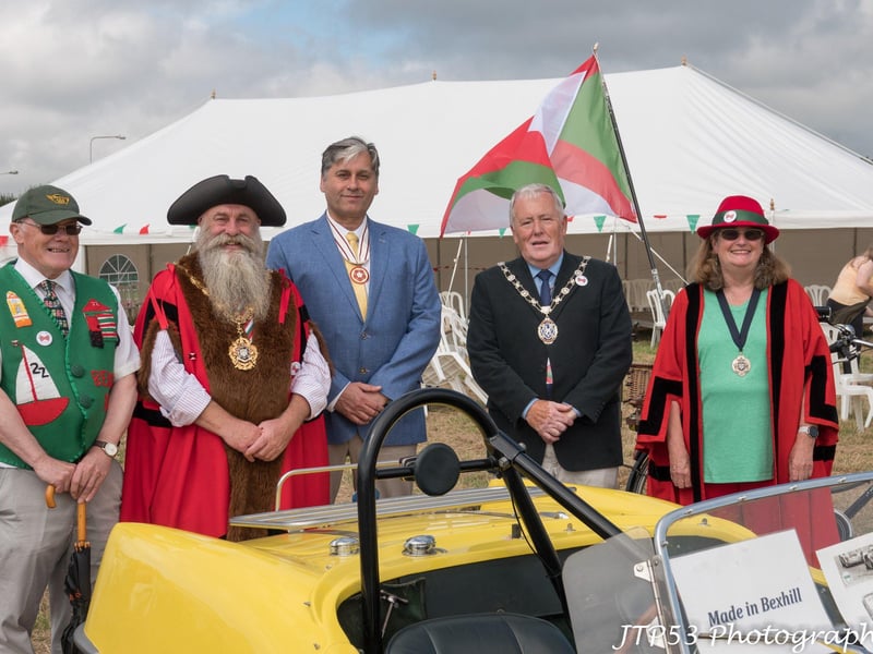 Bexhill on Sea 2021 Festival, Glyne Gap Field 21.22 Aug.
Photo by Jeff Penfold (JTP53 Photography). SUS-210823-123811001