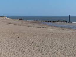 Ingoldmells South is a sandy beach on the Lincolnshire coastline located near the resort town of the same name. The town boasts a number of caravan parks as well as the Fantasy Island theme park.
The beach is popular for swimming and for walking. It is unusual along the Lincolnshire coast, in that dogs are allowed on part of the beach all year round.