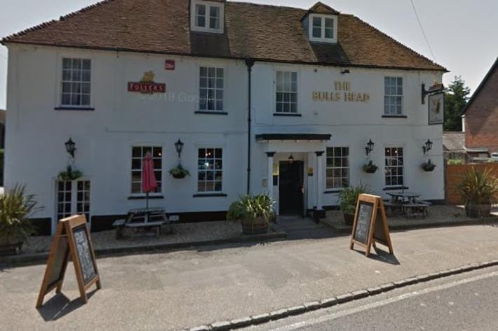 The Bull's Head in Fishbourne Road West has 4.4 out of five stars from 375 reviews on Google. Photo: Google