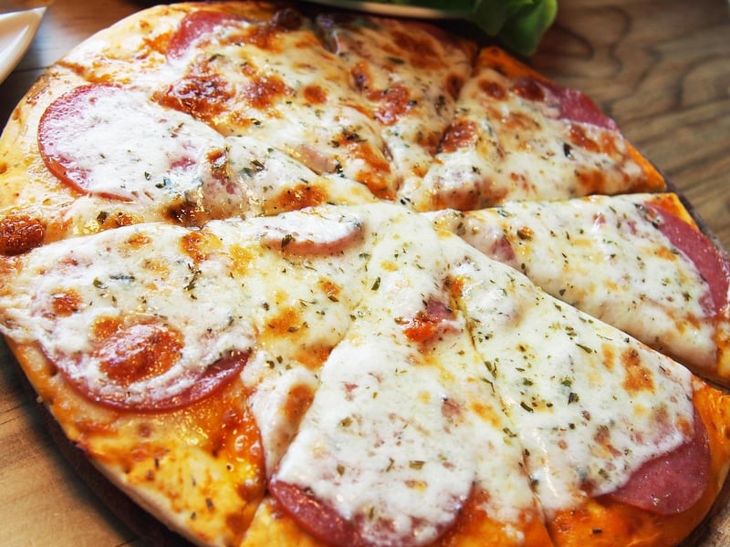 Piramidka Bar Kebabs & Pizza, on Dychurch Lane, has a rating of 4.9 out of five from 30 reviews on Google. Photo: Pixabay