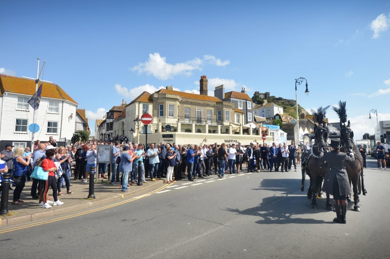 The funeral of Gary Cornelius in Hastings Old Town, 27/8/21 SUS-210827-134501001
