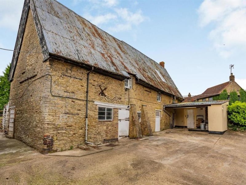 This detached, period, five-bed Northamptonshire home with separate Grade II listed barn is on the market.