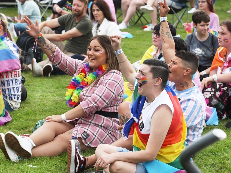 DM21082339a.jpg. Crawley Pride. Photo by Derek Martin Photography. SUS-210828-195423008