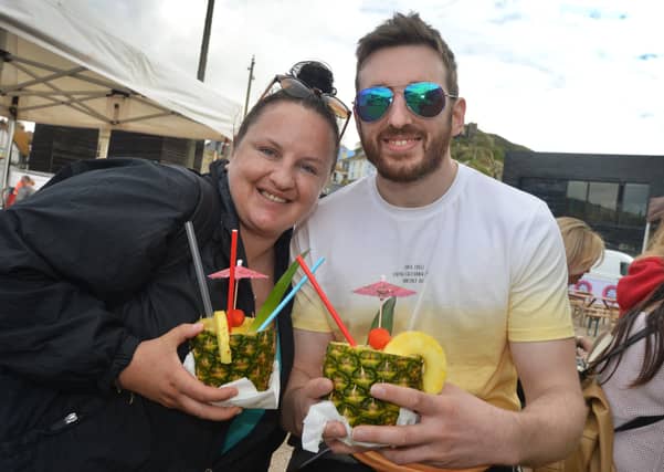 Street Food Festival in Hastings Old Town. SUS-210828-133238001