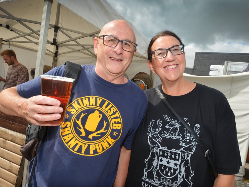 Street Food Festival in Hastings Old Town. SUS-210828-132635001