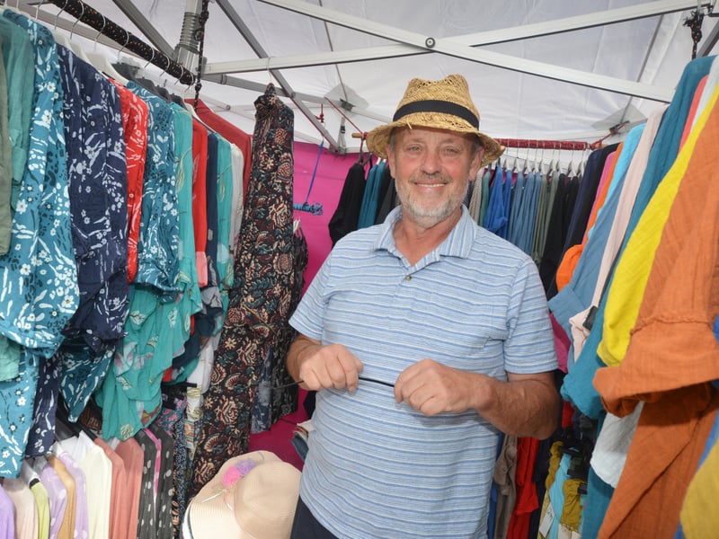 Street Food Festival in Hastings Old Town. SUS-210828-132702001