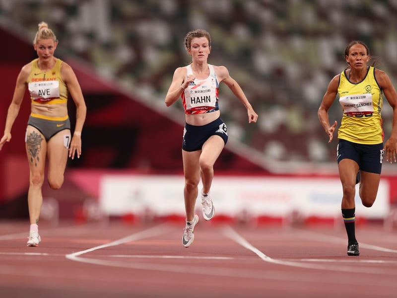 Sophie Hahn (C) of Team Great Britain wins gold in the Women’s 100m - T38 Final on day 4 of the Tokyo 2020 Paralympic Games at Olympic Stadium on August 28, 2021 in Tokyo, Japan. (Photo by Naomi Baker/Getty Images)