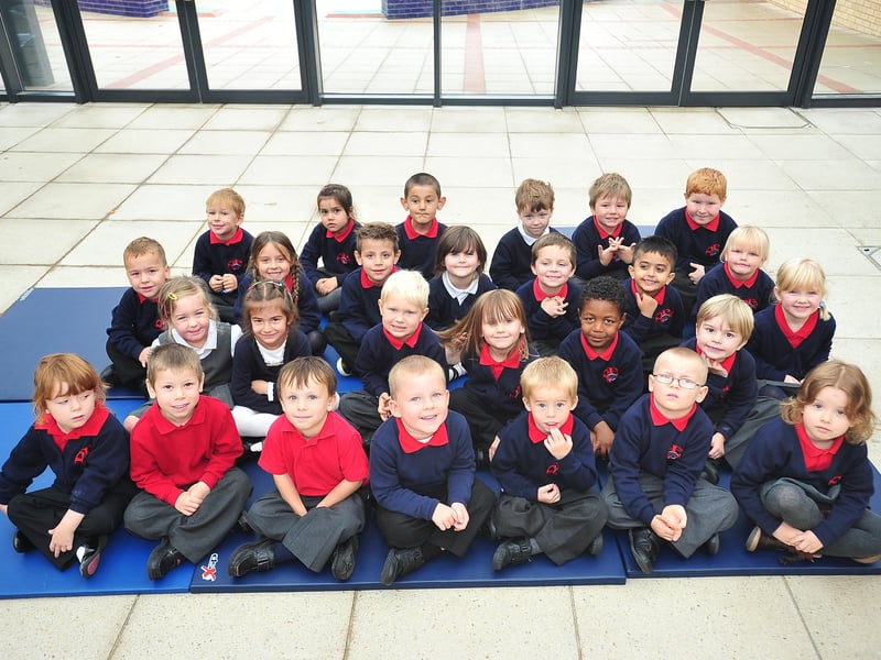 Discovery primary school rec12 Mrs Chapman's reception class. ENGEMN00120121213143952