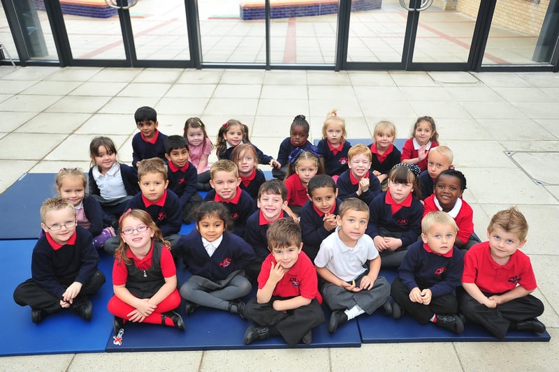 Discovery  primary school  rec12  Miss Golightly's  reception class. ENGEMN00120121213143939