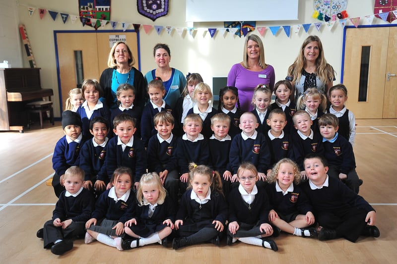 rec12 Mrs Blake's class at Newborough primary school. ENGEMN00120120811120743