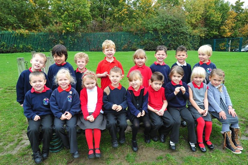 rec12 Parnwell primary school Miss Allen's ladybird  reception class ENGEMN00120120811120821