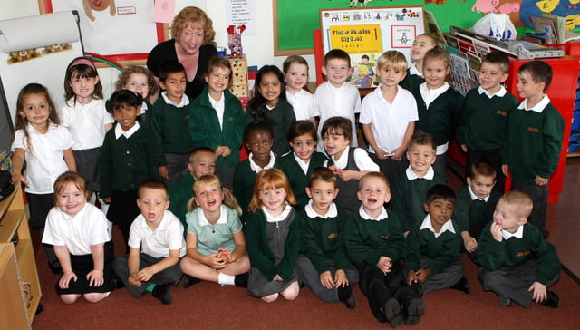 Obby New Starters 08 West Green Primary School Maggie Slater + class