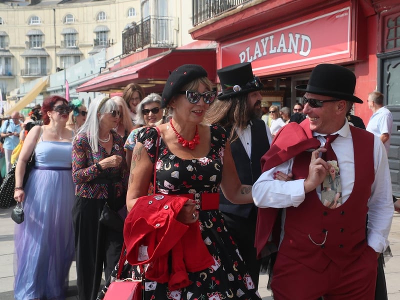 Frock Up Friday in Hastings. Photo by Roberts Photographic SUS-210509-093140001